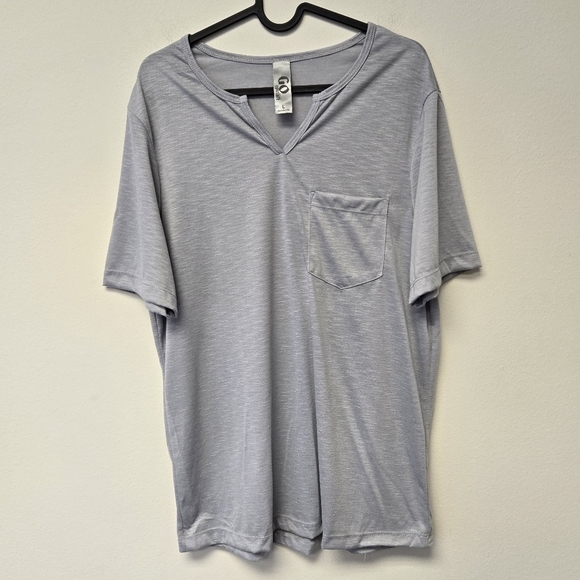Go Couture Tops - Go Couture V-neck T-shirt Gray L